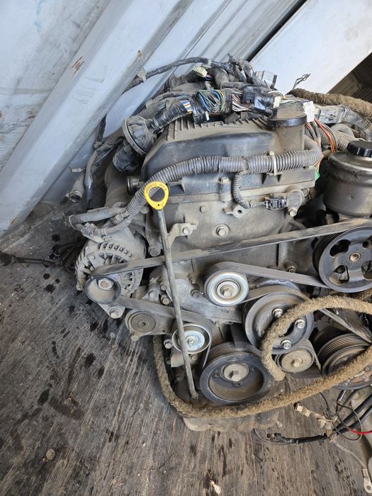 Продам двигатель 2.7