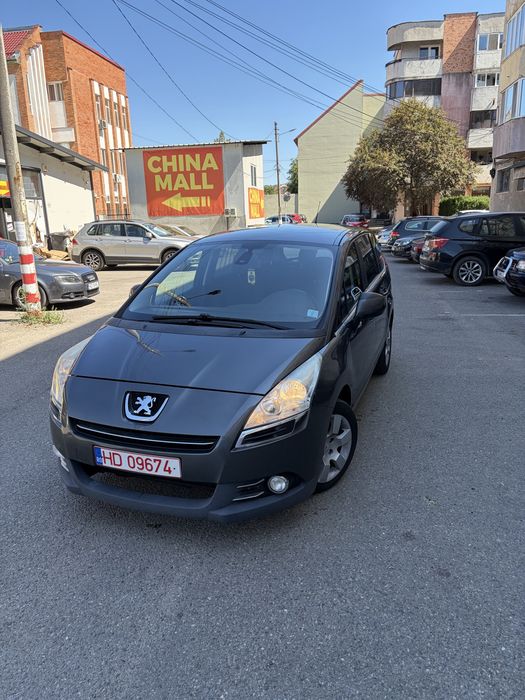 Vand Peugeot 5008
