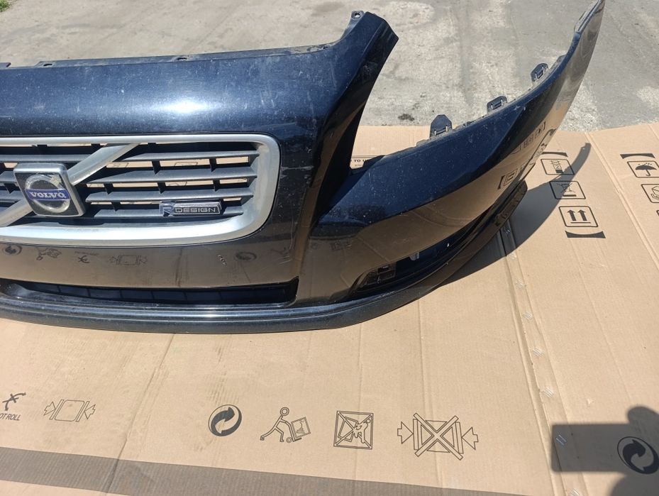 Предна броня Волво В50 / Volvo V50 R design