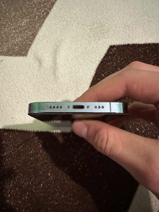 iPhone 13 Pro Sierra Blue