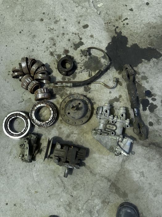 Продам запчасти на камаз