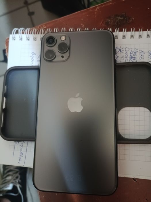 Продам или обмен Айфон 11 про Мах