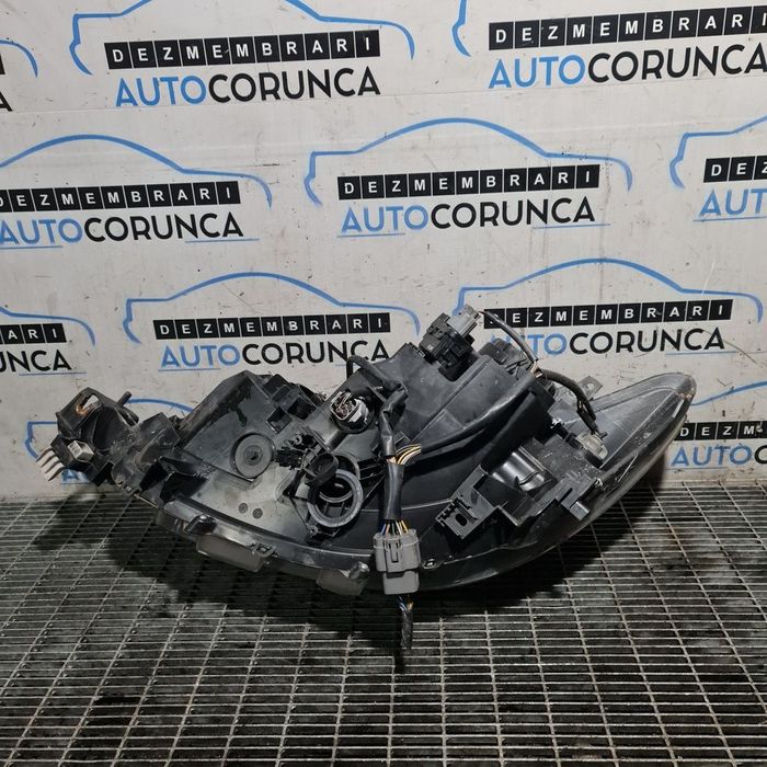 Far Dreapta Mazda CX - 5 2012 - 2015 SUV 4 Usi (1319) Xenon