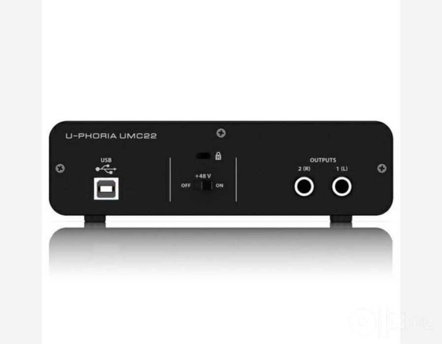 Профессиональная Внешняя Звуковая карта Behringer UMC22