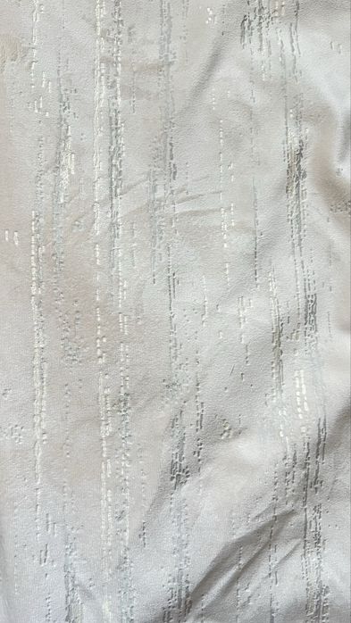 Продам шторы цвет айвори