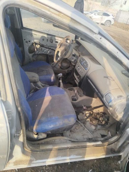 Автомобиль Dodge Neon