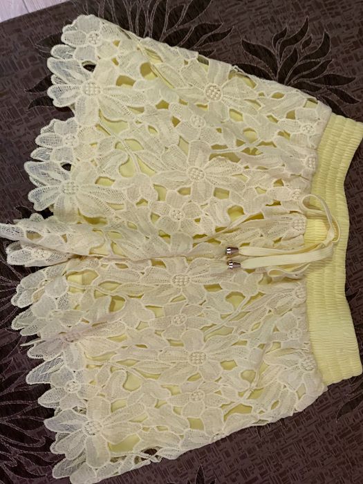 Луксозен стилен комплект VIP рязана дантела потниче &панталонки Уникат