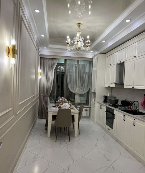 1 ком универсам 10.000 тг