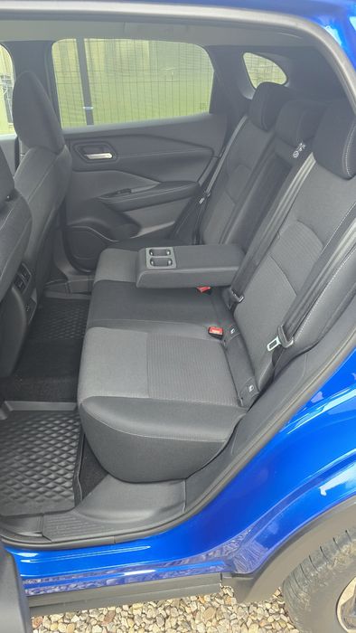 Vând SUV Nissan Qashqai, N-CONNECTA, 156 CP, garanție 22.07.27, 6705km