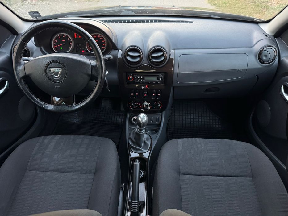 Dacia duster 4x4 2012 1.6 16v kilometri reali!stare impecabila.