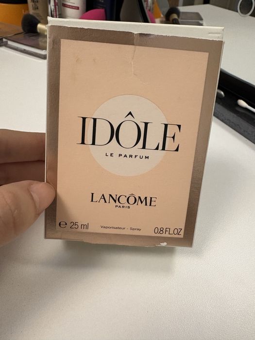 Продам парфюм Idole Lancom