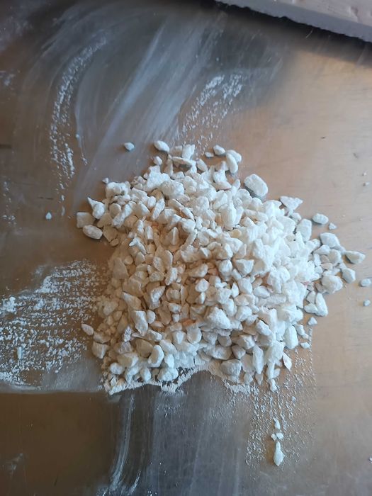 Piatra decorativa din marmura și praf de marmura