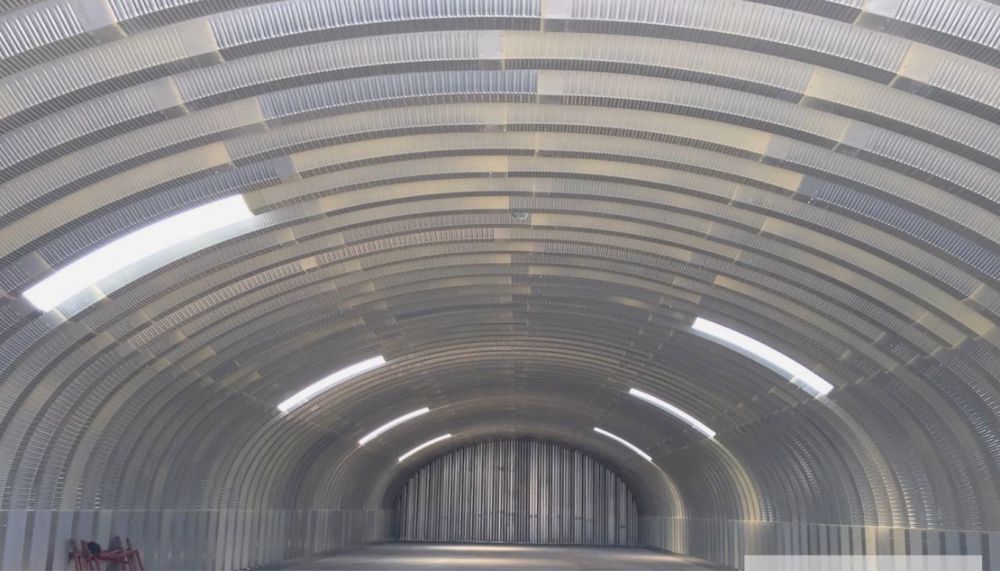 Арочный бескаркасный сборный разборный ангар