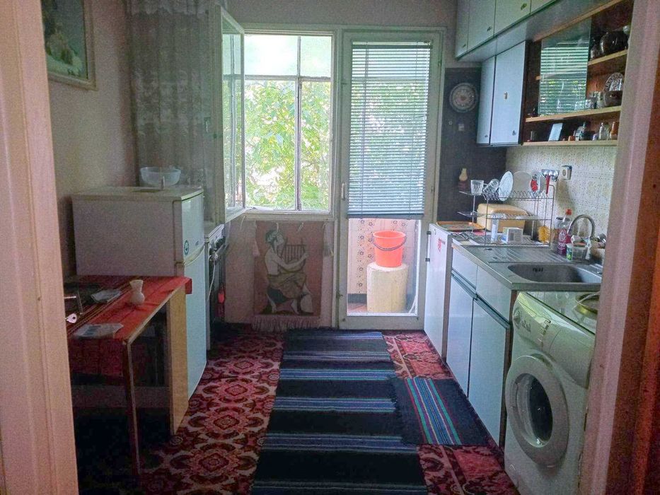 Продава се Четиристаен апартамент в Пловдив, Прослав - 80 кв.м за 2040 €/кв.м - Снимка #4