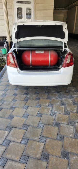 Продаётся Ласетти