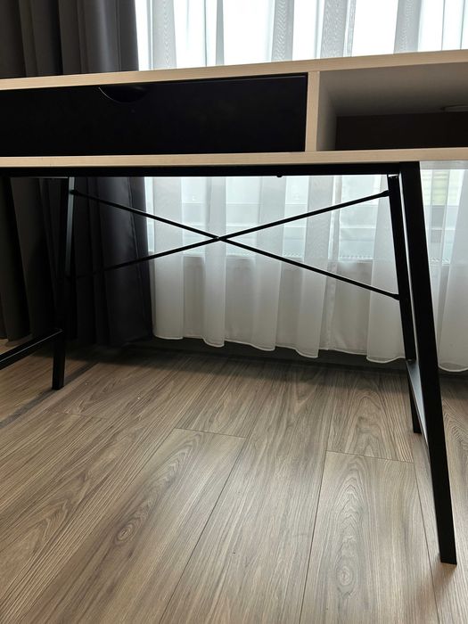 Birou JYSK ABBETVED 48x120cm personalizat, cu accesorii, ca nou