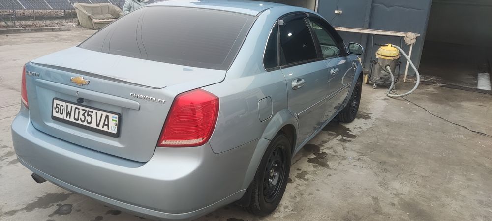 Ласетти сотилади 20011