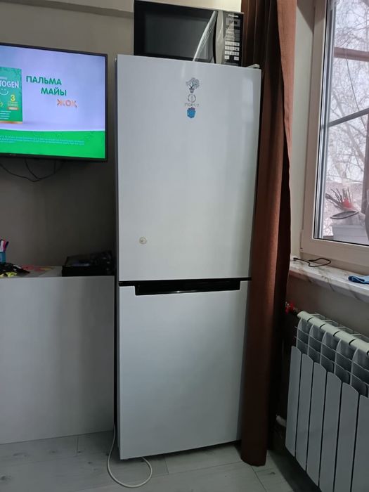 Продам холодильник, есть торг