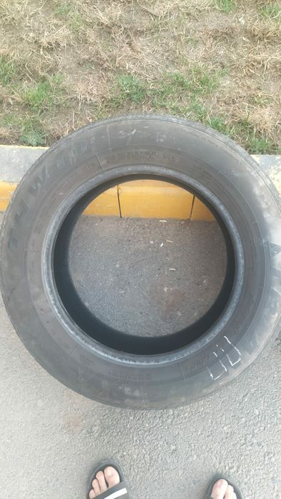 Срочно продам летние шины