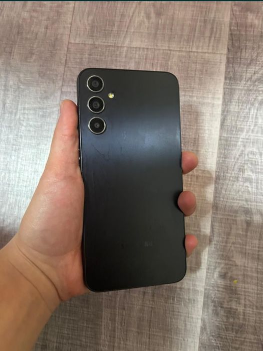 Samsung a34-5g в отличном состоянии