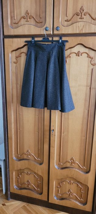 Юбка на девочку,шерстенная,фирменная.