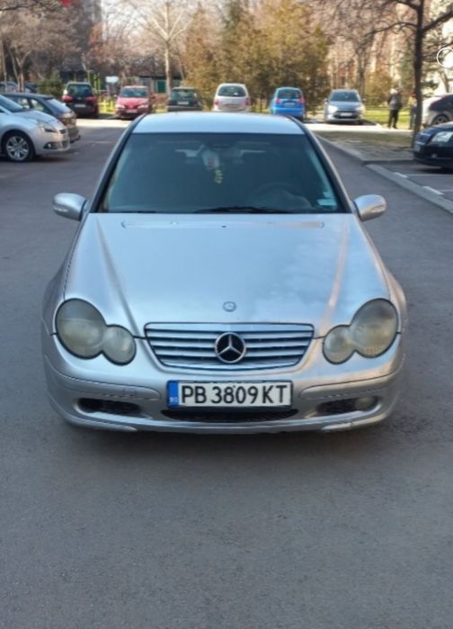 Продавам Мерцедес