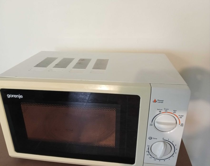 Микровълнова печка GORENJE