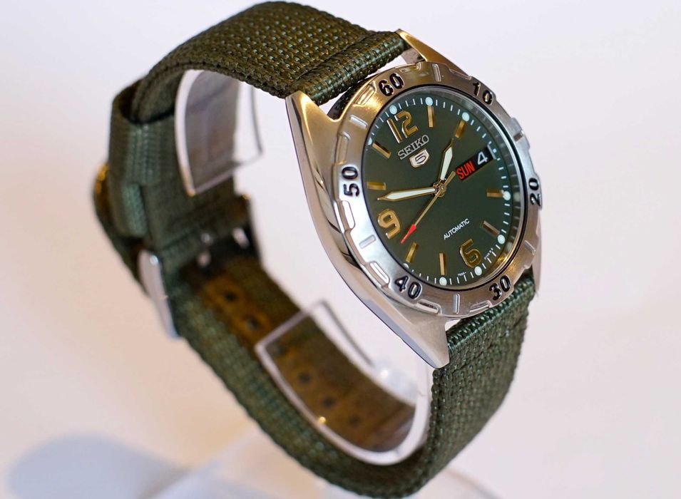 SEIKO 5 ceas barbati militar Automatic - Original