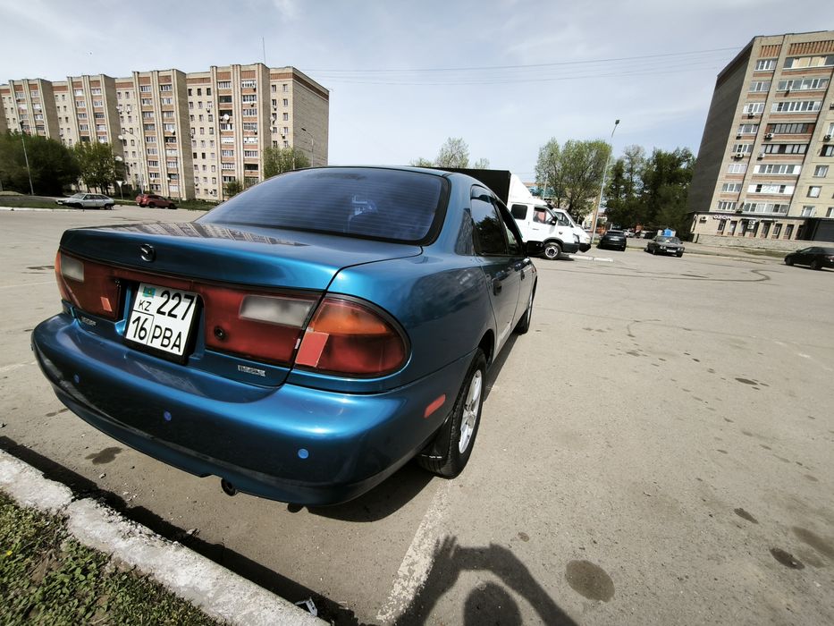 Продам Mazda 323