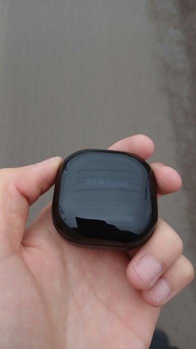 Galaxy buds core