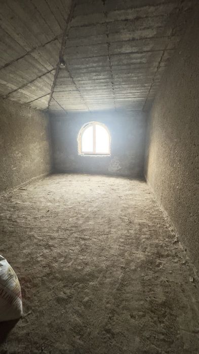 Квартира (Мансарда) 105 м2