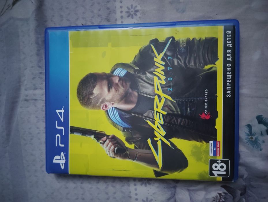 Plastation 4 . Diski . Sodiladi .