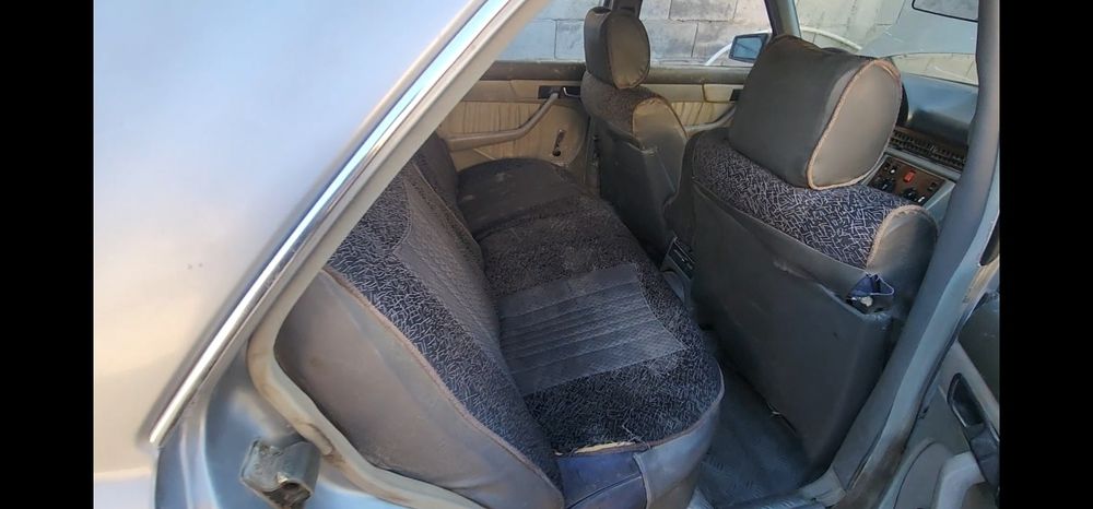 Мерседес 126 дипломат сотилади