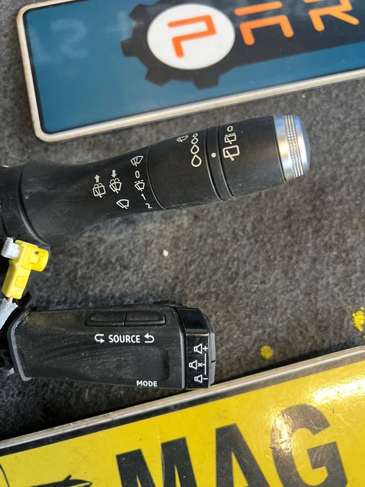 Лентов кабел с лостчета Renault Clio 5 2020г.