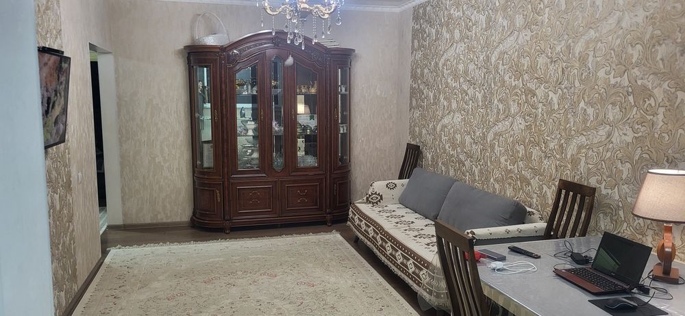 Сервант для посуды