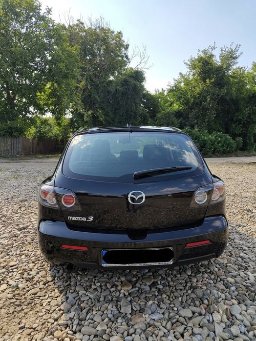 MAZDA 3 0 — imagine 2