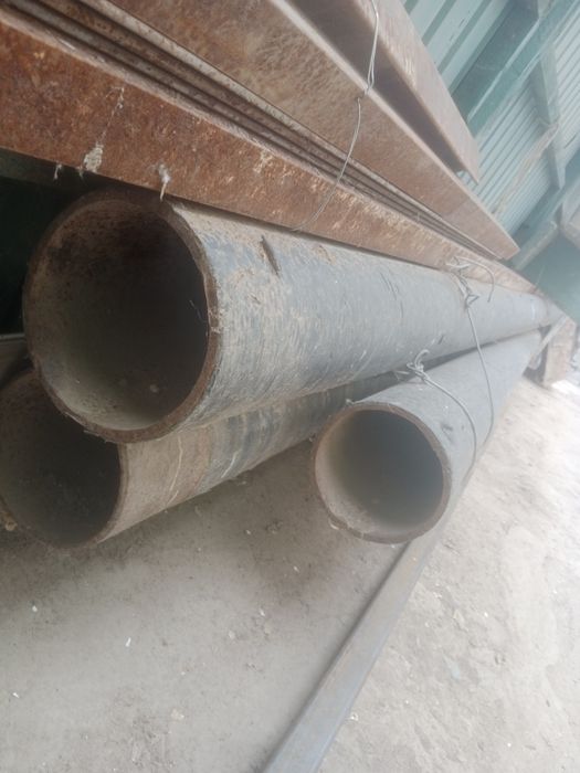 Металлическая трубы