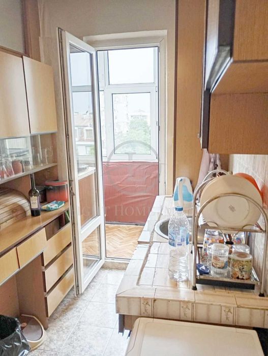 Продава се Тристаен апартамент в Пловдив, Кючук Париж - 96 кв.м за 1563 €/кв.м - Снимка #5