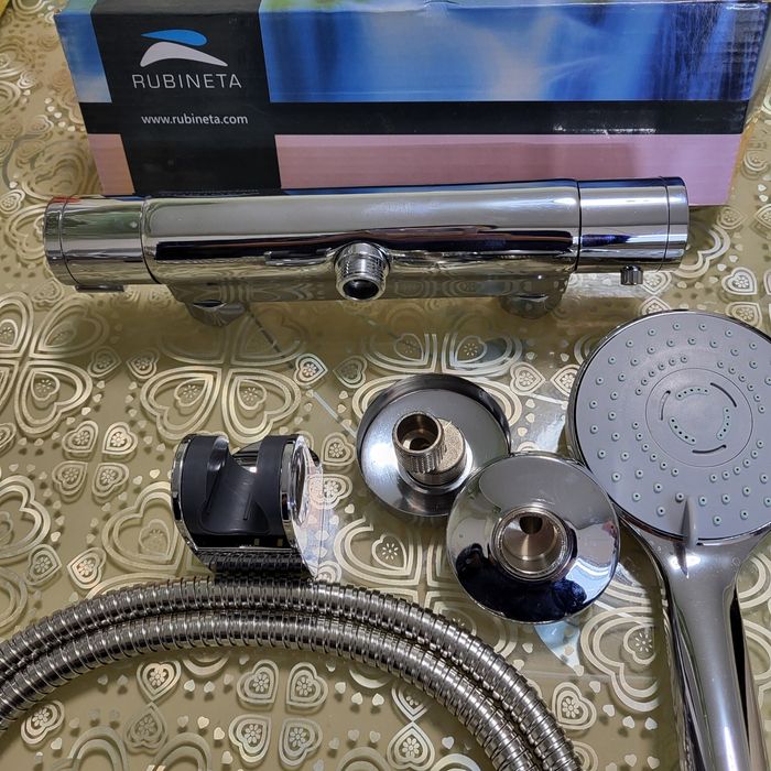 Смеситель для ванны