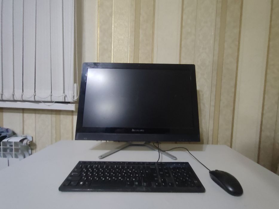 Могоблок Lenova..