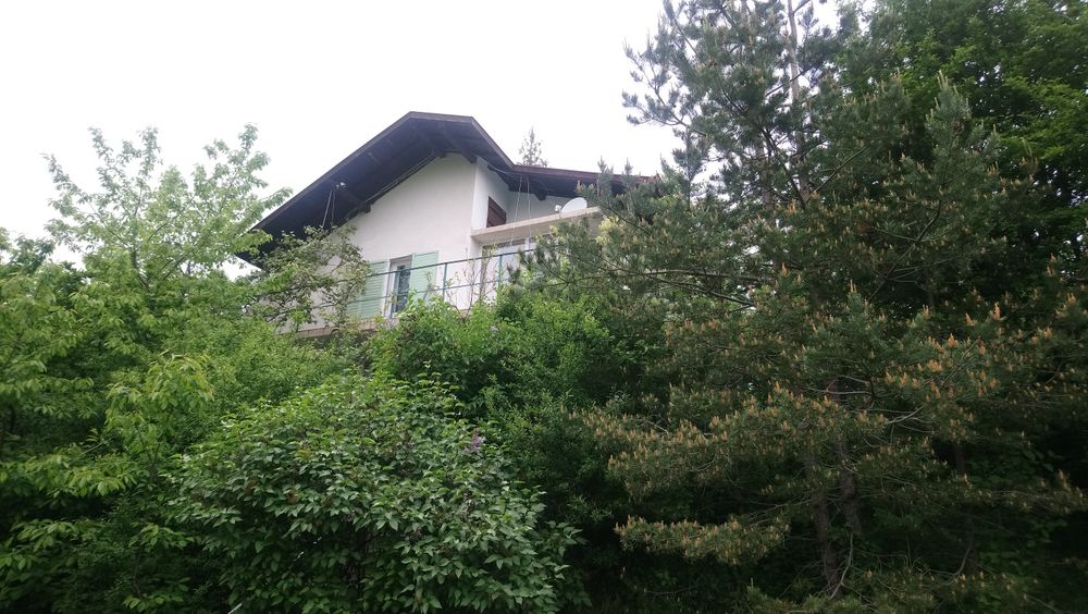 Вила -Замяна! 3 км от гр.Банкя!