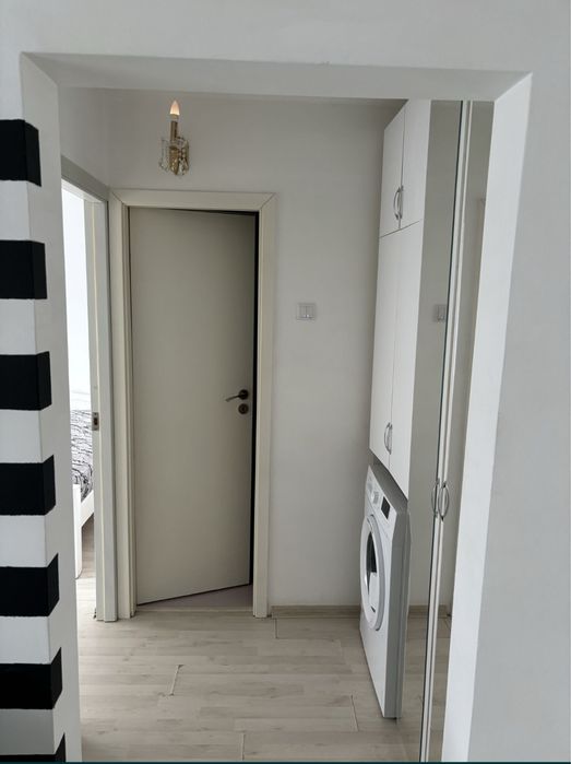 Inchiriez apartament 2 camere, parter