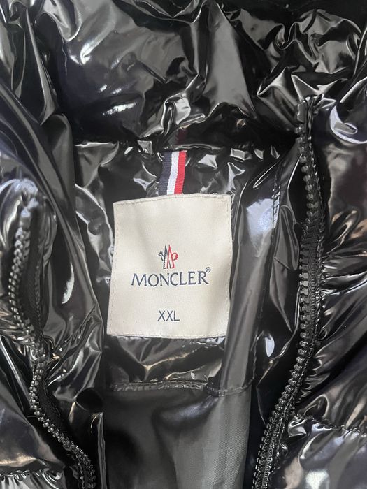 ОРИГИНАЛНО яке монклер