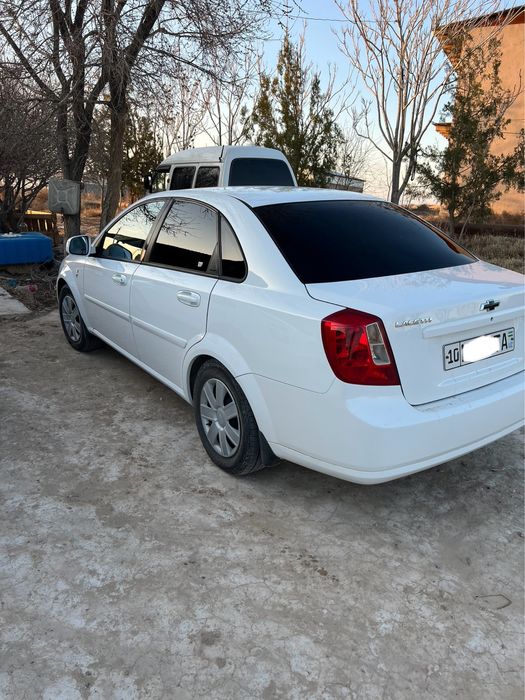 Chevrolet lasetti   Chevralet jentra