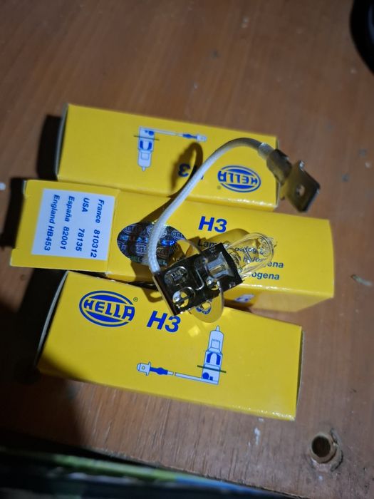 Bec R2 H1 H3 H4  12v/24v  Camion/Dacia/Raba/Aro