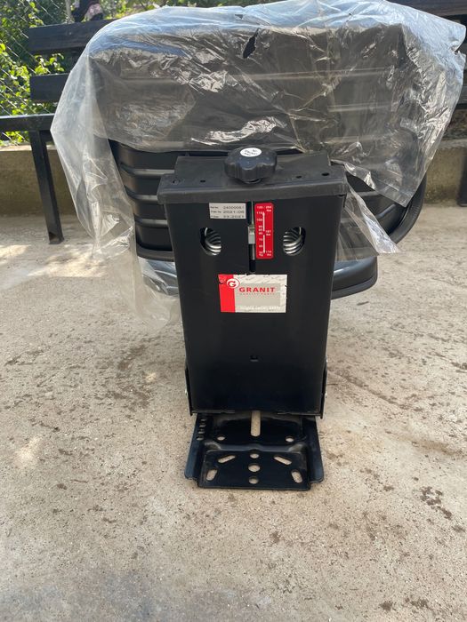 Седалка за трактор Granit