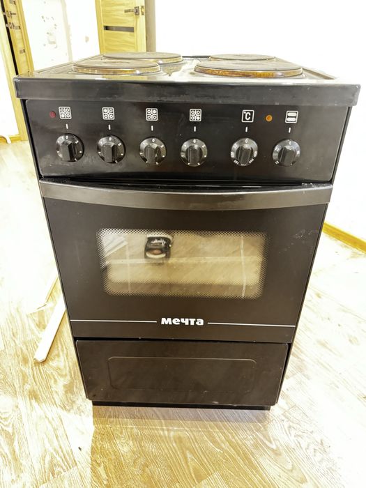 Продам электрическую  плитку