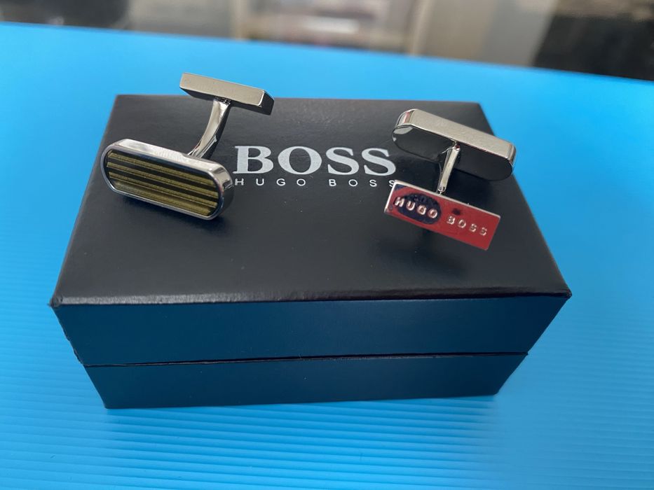 НОВИ копчета за ракавели HUGO BOSS