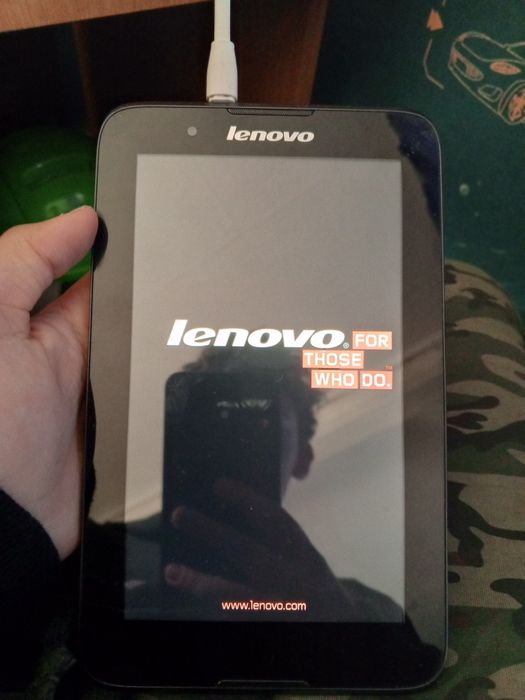 Продам планшет Lenovo