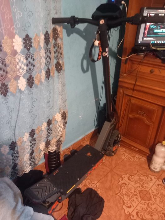 Kukirin g2 2025 perfect funcțională! Se da la schimb pe un cross minim 125cc și pe scuter de minim 100cc